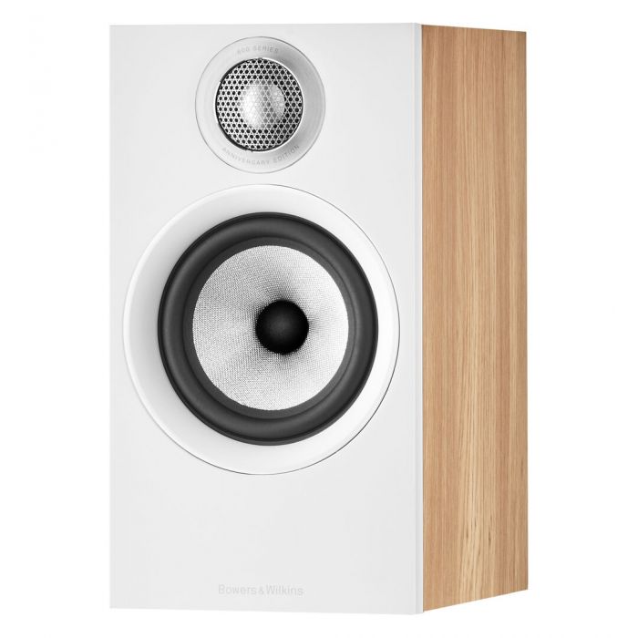 Bowers & Wilkins 607 S2 Bookshelf Speakers (pair)
